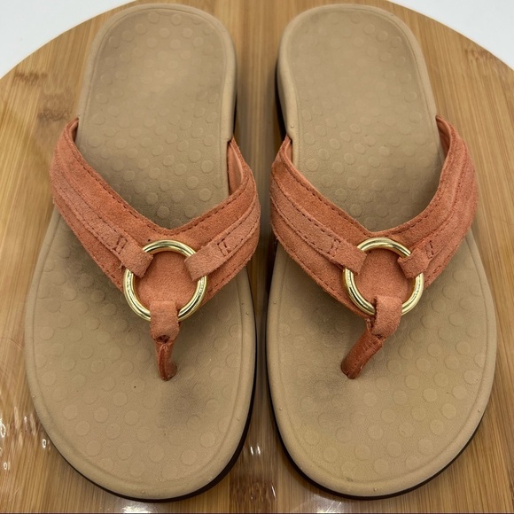 Vionic Tide Aloe Thong Sandals Beige Peach Flip Flop Size 5 - Picture 4 of 12